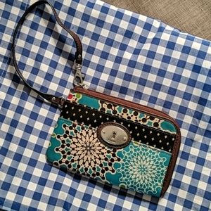 Fossil wristlet